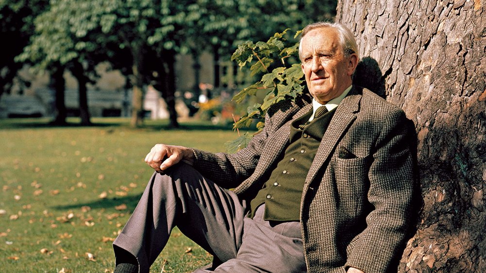J. R. R. Tolkien - Escritor inglés
